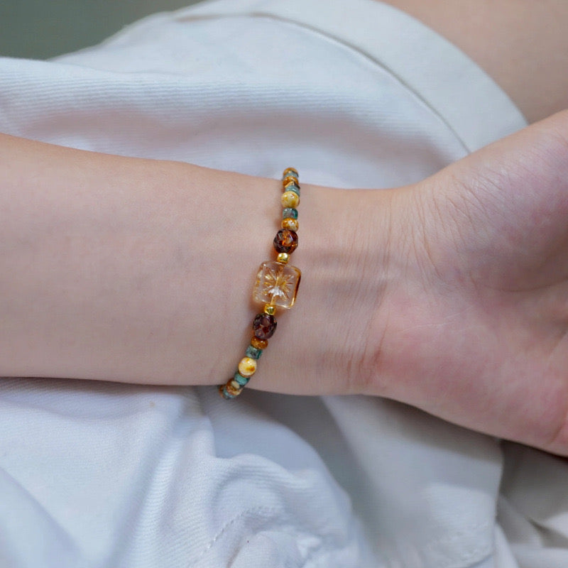 Ethnic Style Retro Beaded Bracelet Design with a Sense of Handmade